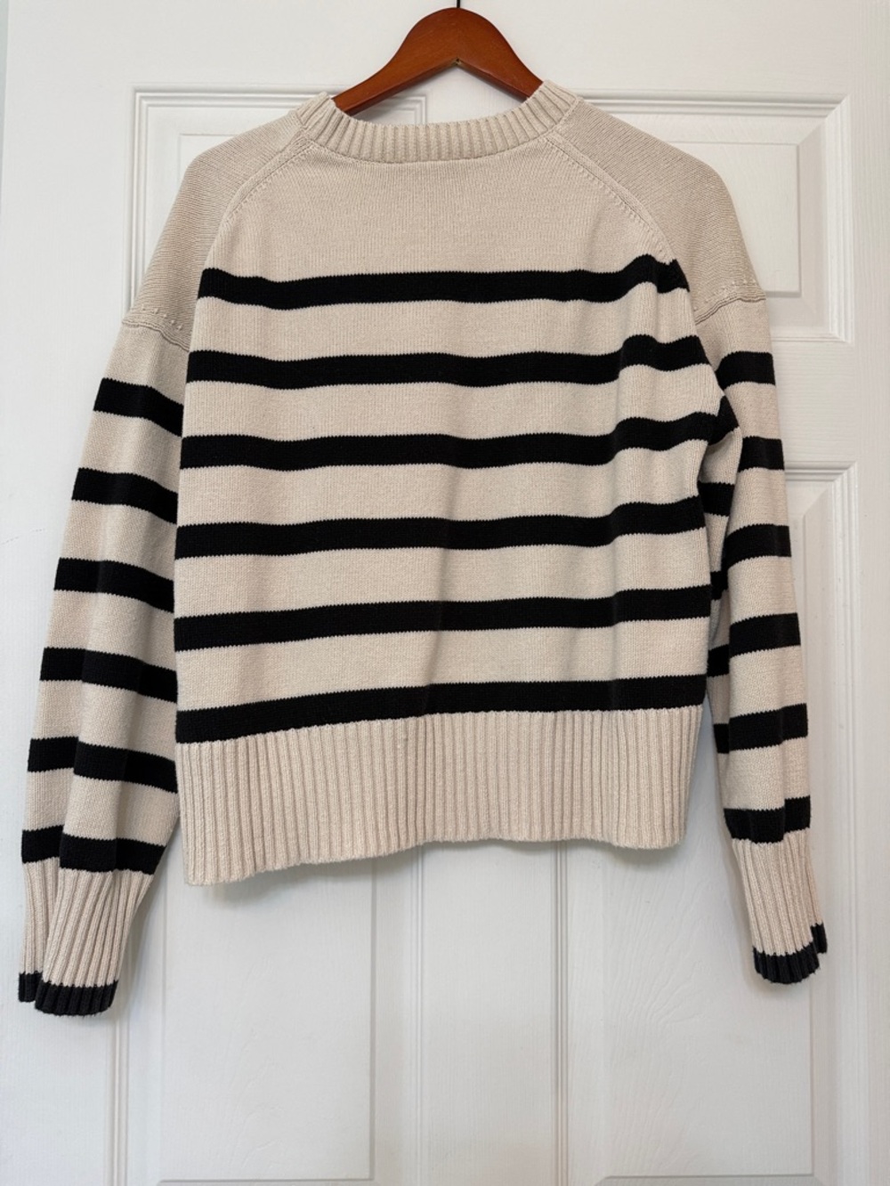Everlane sweater - Picture 4 of 6